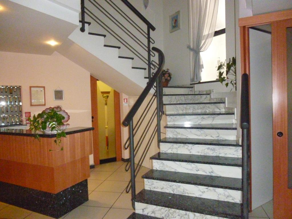 Hotel Basilea Bellaria-Igea Marina Exterior foto